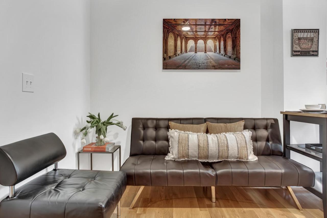 Modern Contemporary-style 2bd Apt By Act Apartment *