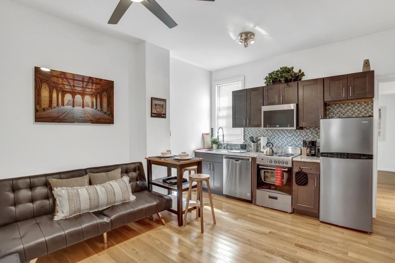 Modern Contemporary-style 2bd Apt By Act Apartment Philadelphia